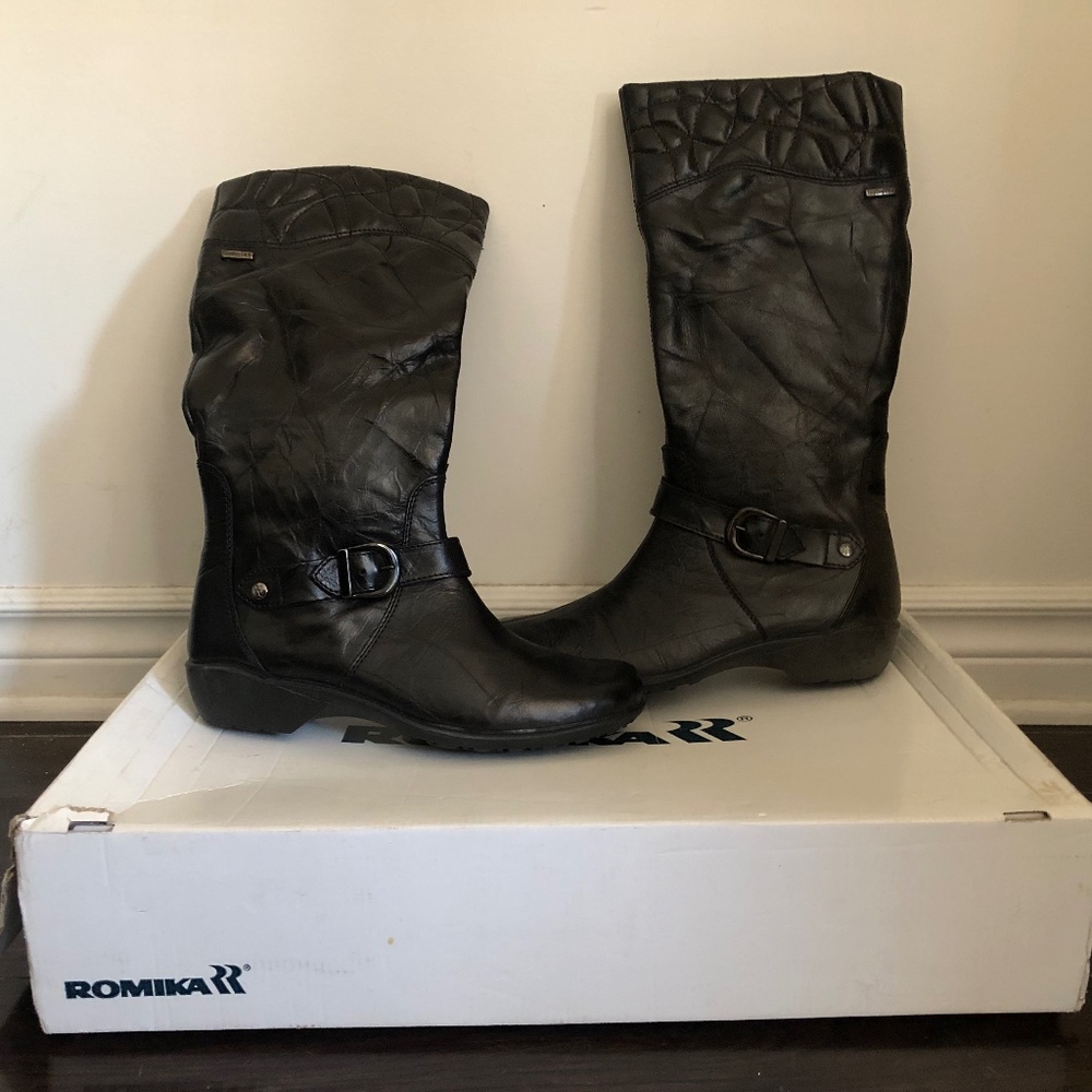 Romika leather waterproof black boots-size 39